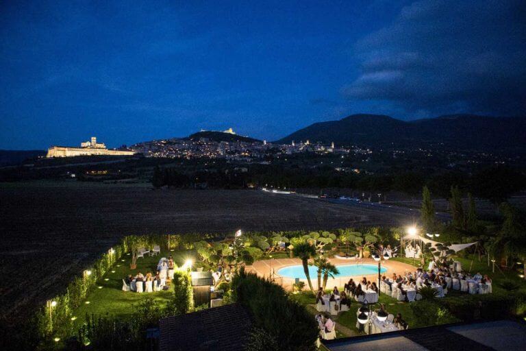 Vacanza ad Assisi? Ecco le strutture gay-friendly per soggiorno indimenticabile - roseto 1 - Gay.it