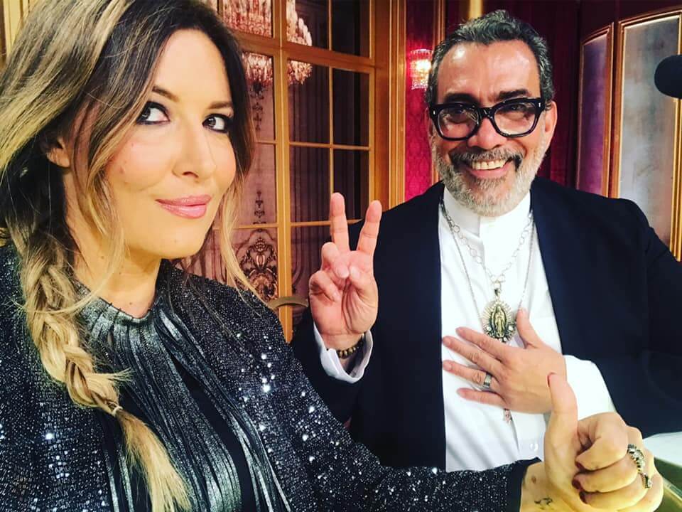 Selvaggia Lucarelli: "Maria, Milly e quelle telefonate dai piani alti." - 56635047 10156224264855983 4168815641135939584 n - Gay.it