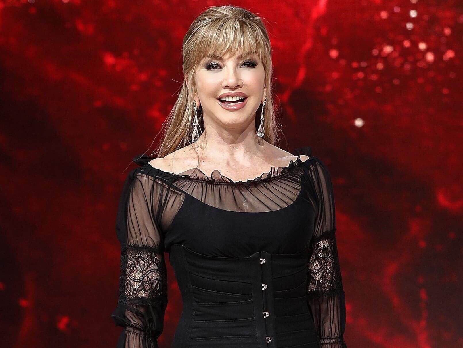 Milly Carlucci: "La telefonata con Maria, il mondo gay e le critiche di Aldo Grasso" - 58578405 421985295015894 1559842696393129984 n - Gay.it