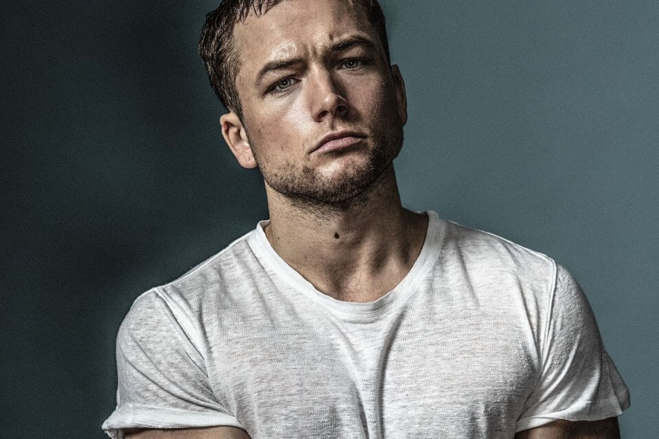Taron Egerton su Rocketman: “elettrica, eccitante la scena di sesso con Richard Madden”