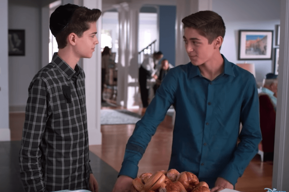 Andi Mack sarà cancellato: Disney Channel blocca la prima serie Tv con un personaggio gay