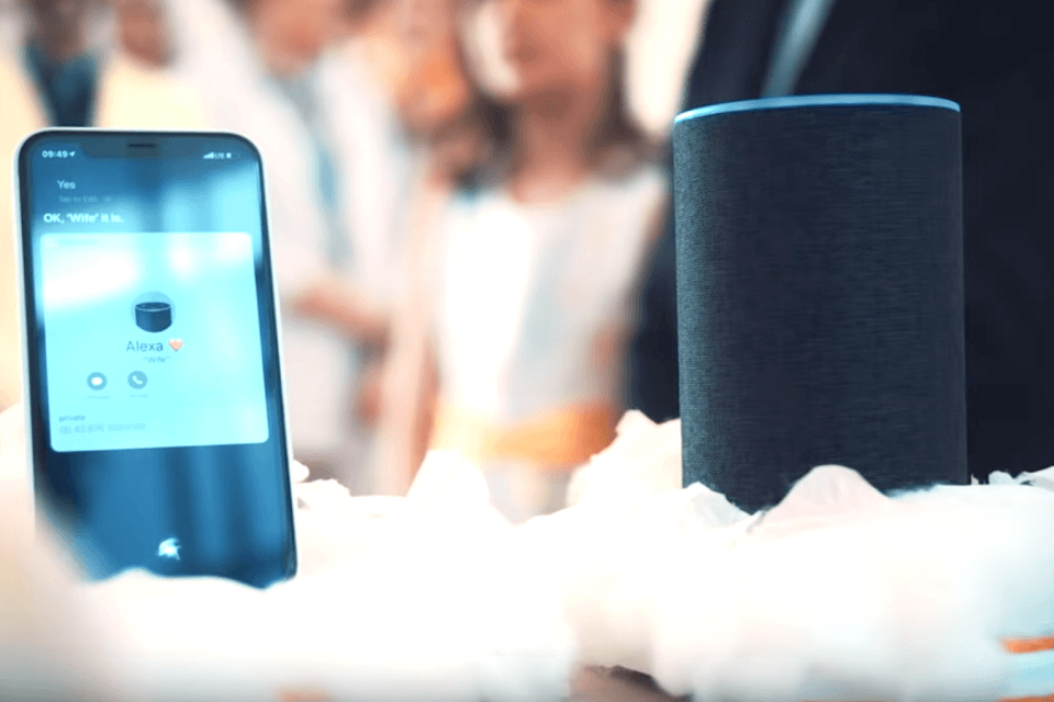 Siri e Alexa si ‘sposano’ in occasione dell’Europride 2019 a Vienna
