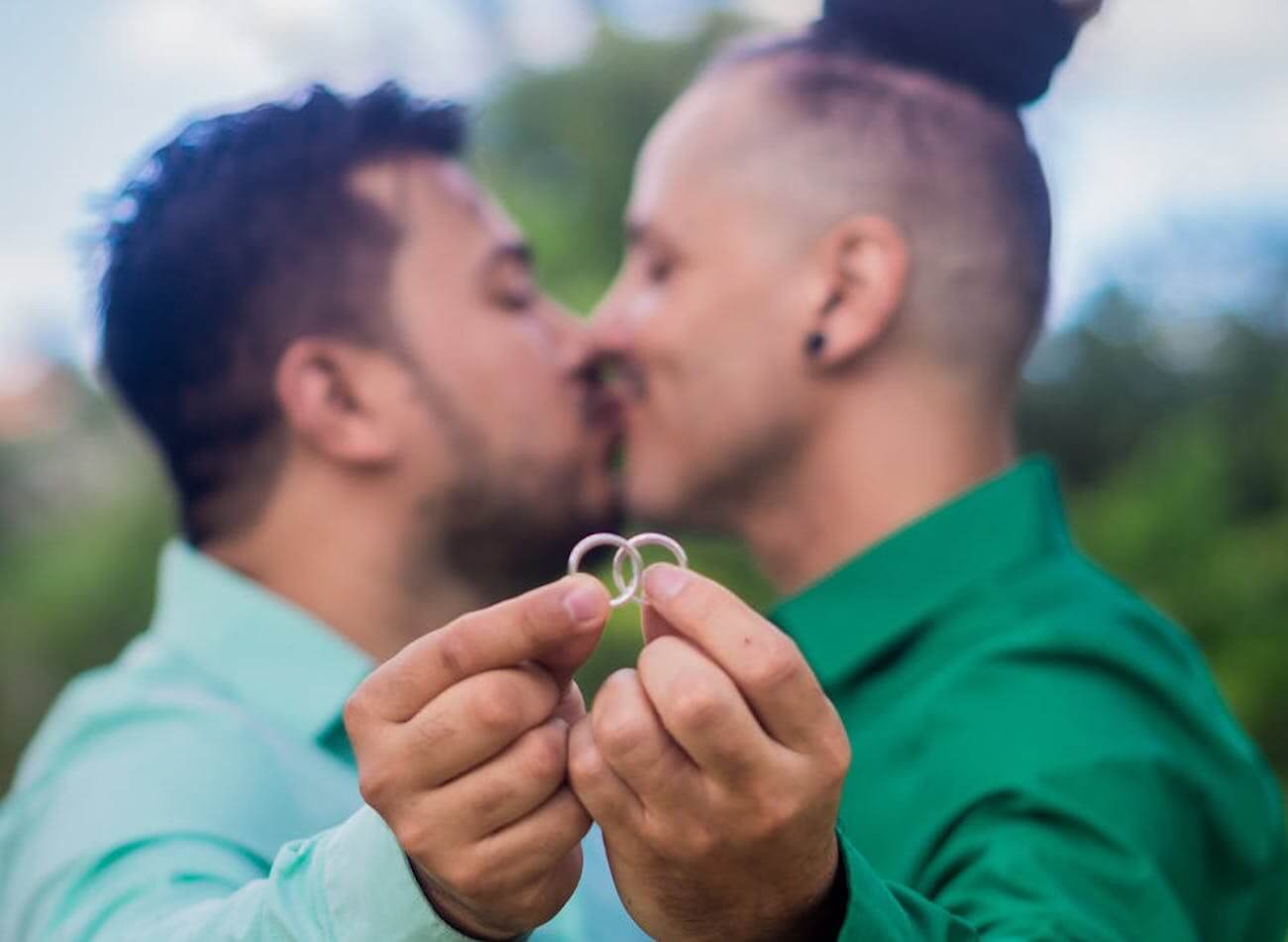 L’omofobia nasce dai gay repressi: la spiegazione di un medico psicoanalista