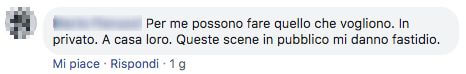 I commenti al selfie di Salvini con le due ragazze