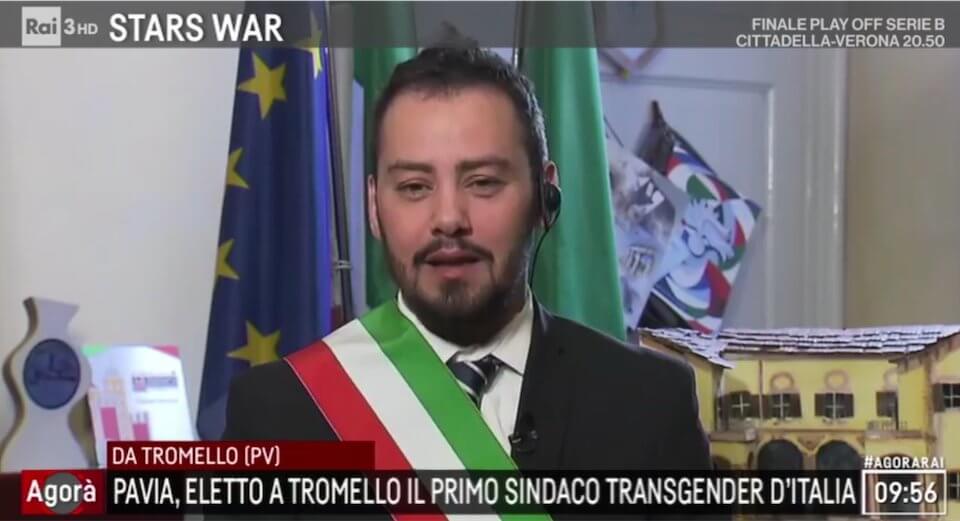 Gianmarco Negri, parla il primo sindaco transgender d’Italia: “si può essere trans e operai, sindaci, impiegati”