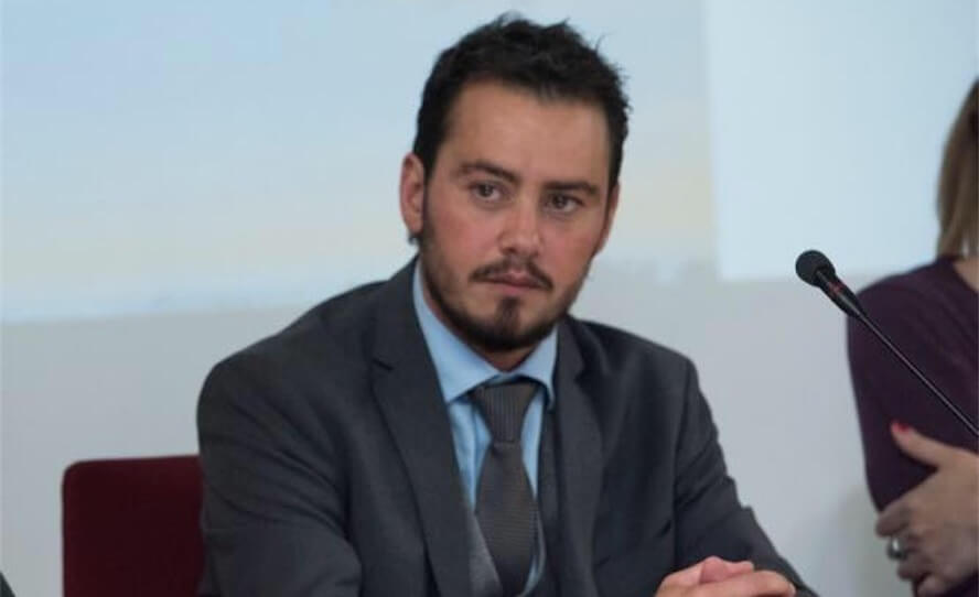 Lovers Torino 2022, l'arte del documentario per raccontare 50 anni di storia LGBTQ+ - Gianmarco Negri primo sindaco transgender dItalia - Gay.it