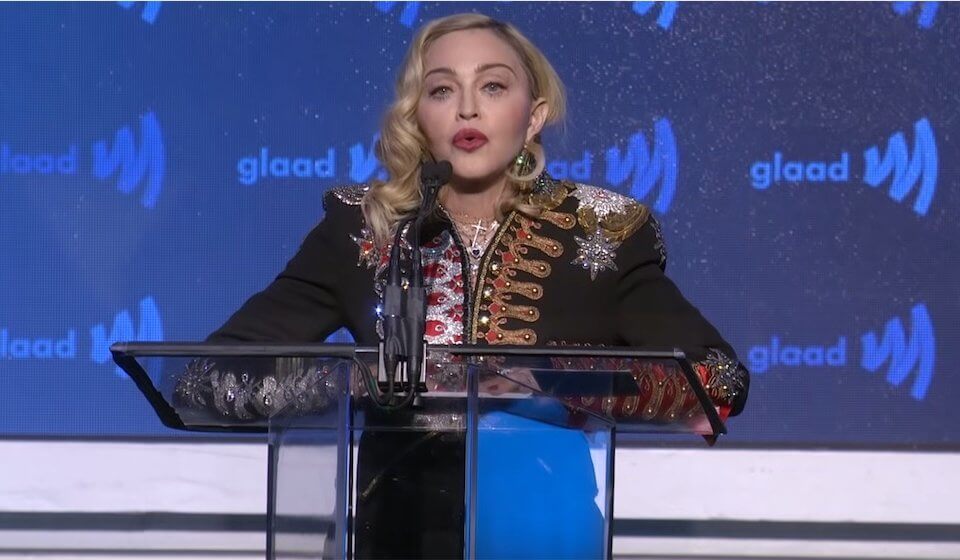 Madonna premiata in quanto icona e attivista LGBT: “Mi sono sempre sentita una outsider”