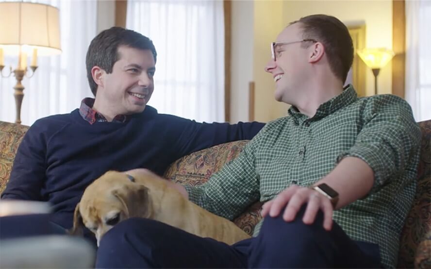Pete Buttigieg, suo marito Chasten rifiutato dai fratelli perché gay