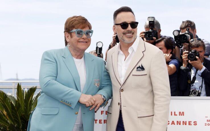 Cannes, arriva Elton John ed è subito fashion - Rocket Man 4 - Gay.it