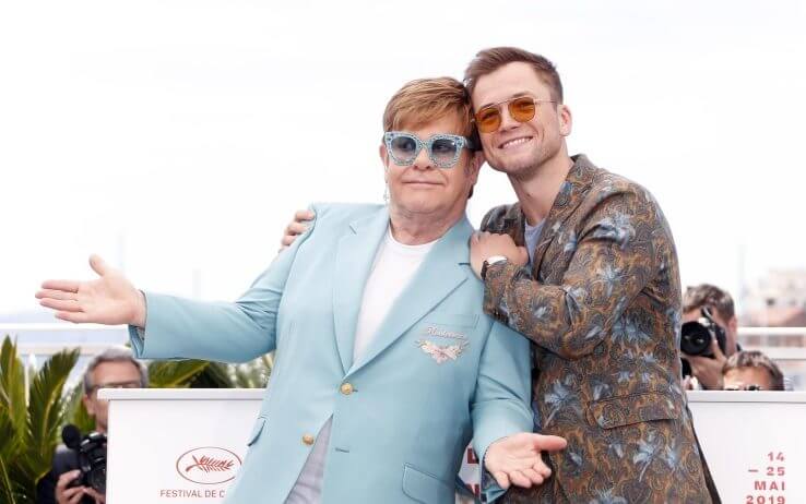 Cannes, arriva Elton John ed è subito fashion