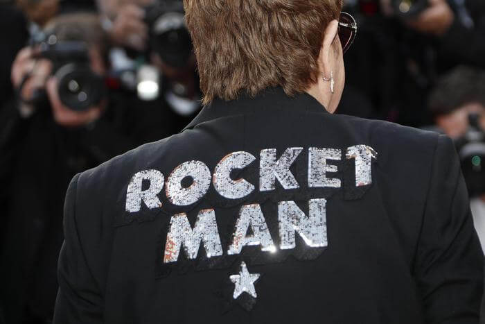 Cannes, arriva Elton John ed è subito fashion - Rocket Man - Gay.it