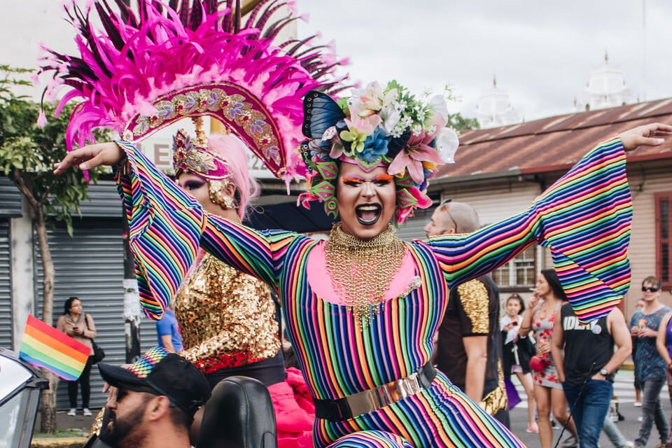 Costumi più belli di questi non si sono mai visti