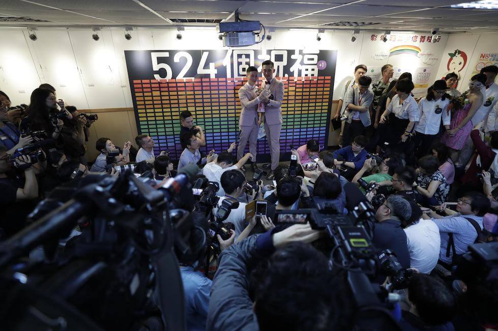 Taiwan, a una settimana dall'approvazione è boom di matrimoni LGBT - taiwan matrimoni - Gay.it