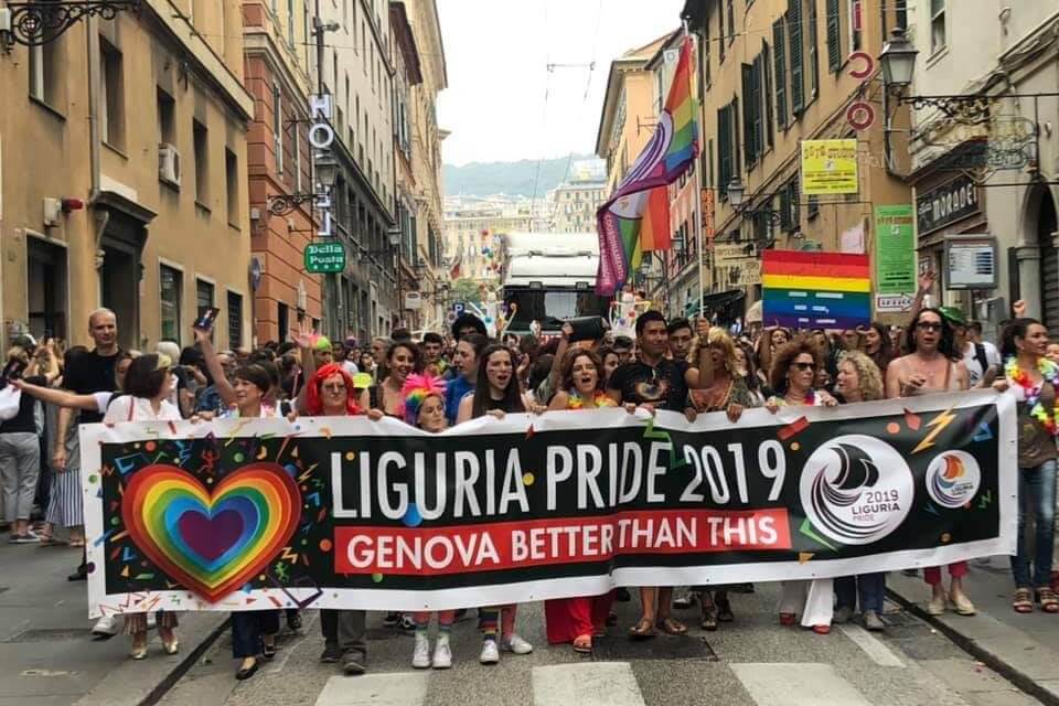 Non solo Torino, trionfali Pride anche a Genova, Brescia, Vicenza, Varese ed Avellino - Genova Pride - Gay.it