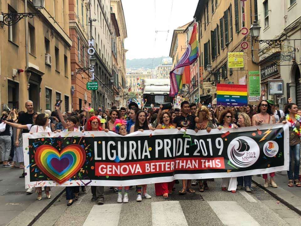 Non solo Torino, trionfali Pride anche a Genova, Brescia, Vicenza, Varese ed Avellino