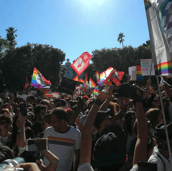 L'Onda Pride invade Milano, Treviso, Catania e Bari - bari pride 00002 - Gay.it