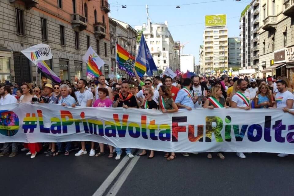 Milano Pride 2019: un corteo di 300.000 persone! - milano pride 3 - Gay.it