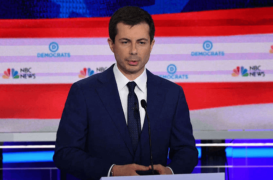 Pete Buttigieg, sindaco gay dell'Indiana