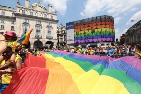 Regno Unito, il London Pride 2021 slitta a settembre (puntando alla vaccinazione di massa) - London Pride 19 - Gay.it
