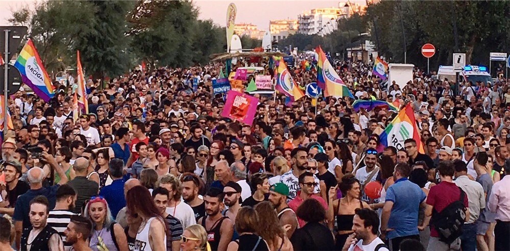 Rimini Pride, l’attacco della Lega: “manifestazione inutile, anacronistica e ridicola“