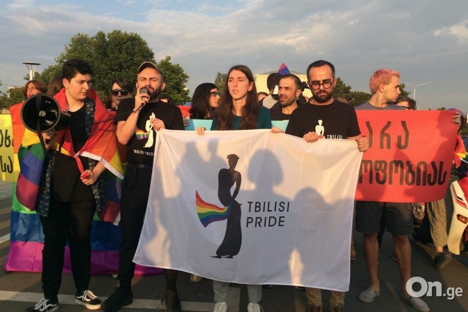 Tbilisi Pride: la parata in Georgia è durata 30 minuti - Tbilisi - Gay.it