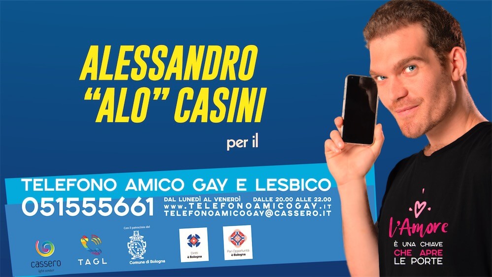 Telefono Amico Gay e Lesbico, Alessandro "Alo" Casini di X Factor volto della nuova campagna - Telefono Amico Gay e Lesbico - Gay.it