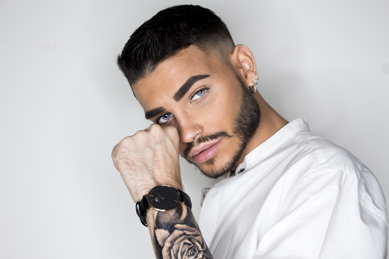 Cristian Imparato: “Io, Marco Mengoni, il GF e l’inesistente caccia al gay”