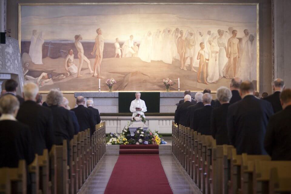 Il figlio è gay, pastore si rifiuta di celebrare il funerale a un uomo