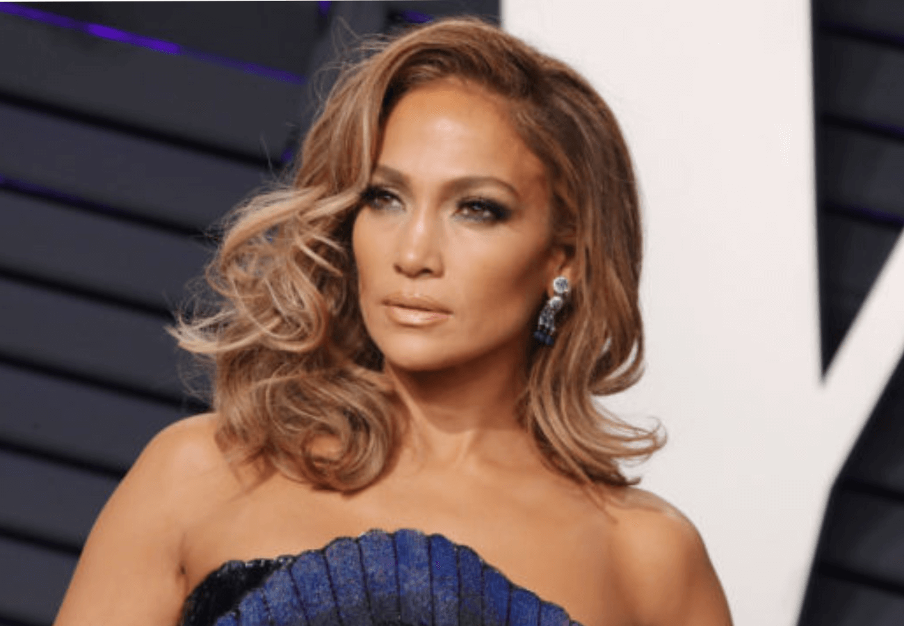 Tanti auguri Jennifer Lopez! I 51 anni della diva di “On the Floor”