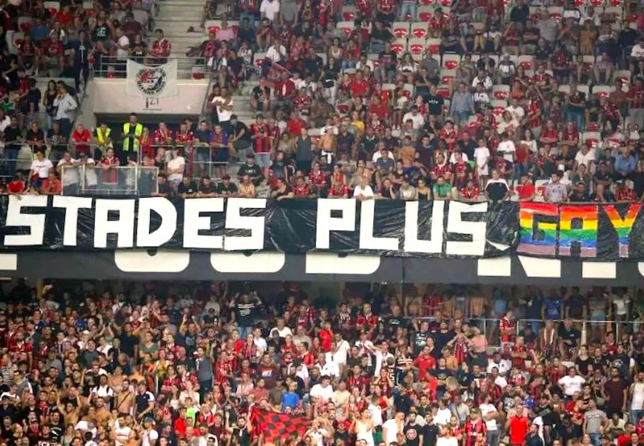 Ligue 1 tra Nizza e Marsiglia, partita sospesa per cori e striscioni omofobi