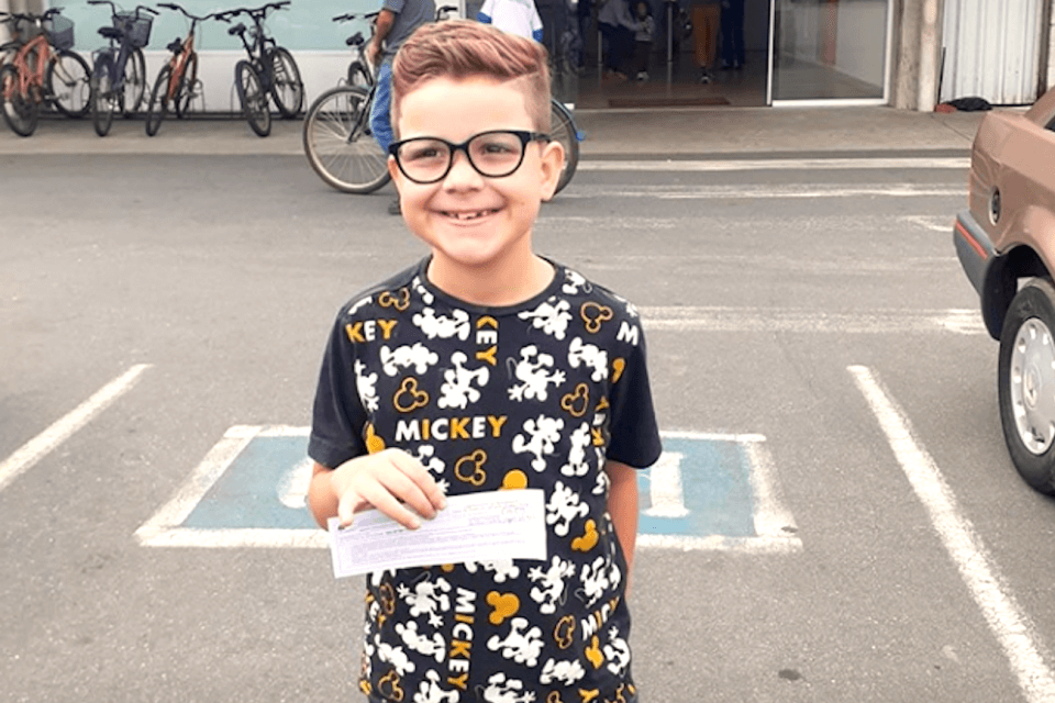 Eduardo è il primo bambino transgender a ottenere il nome che preferisce sui documenti ufficiali