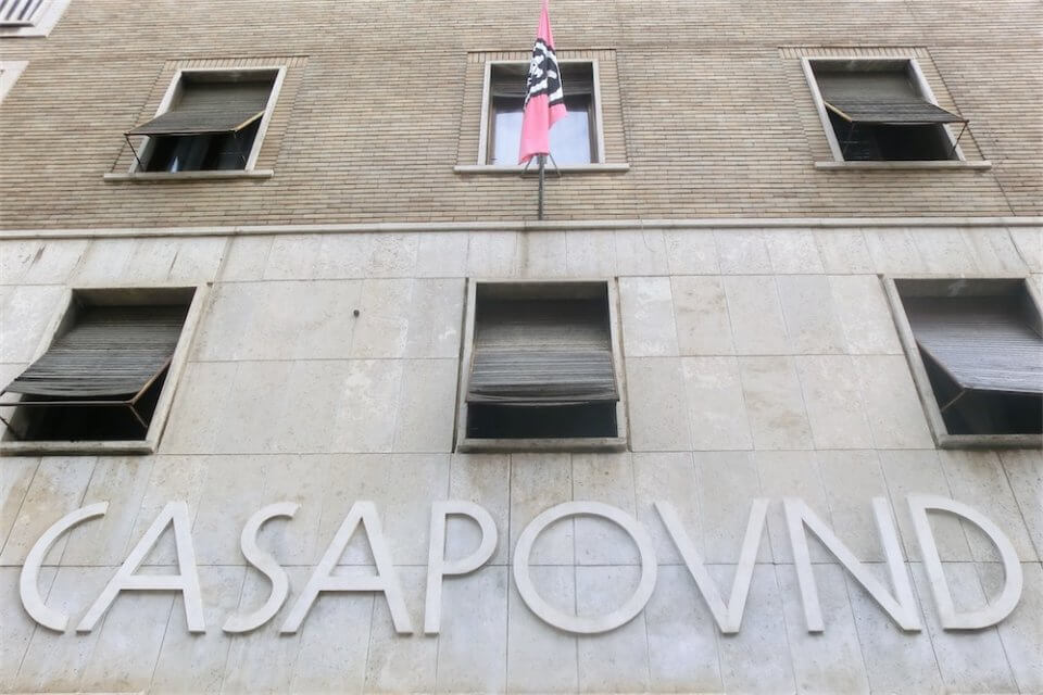 Casapound e Forza Nuova, oscurati i profili Instagram e Facebook