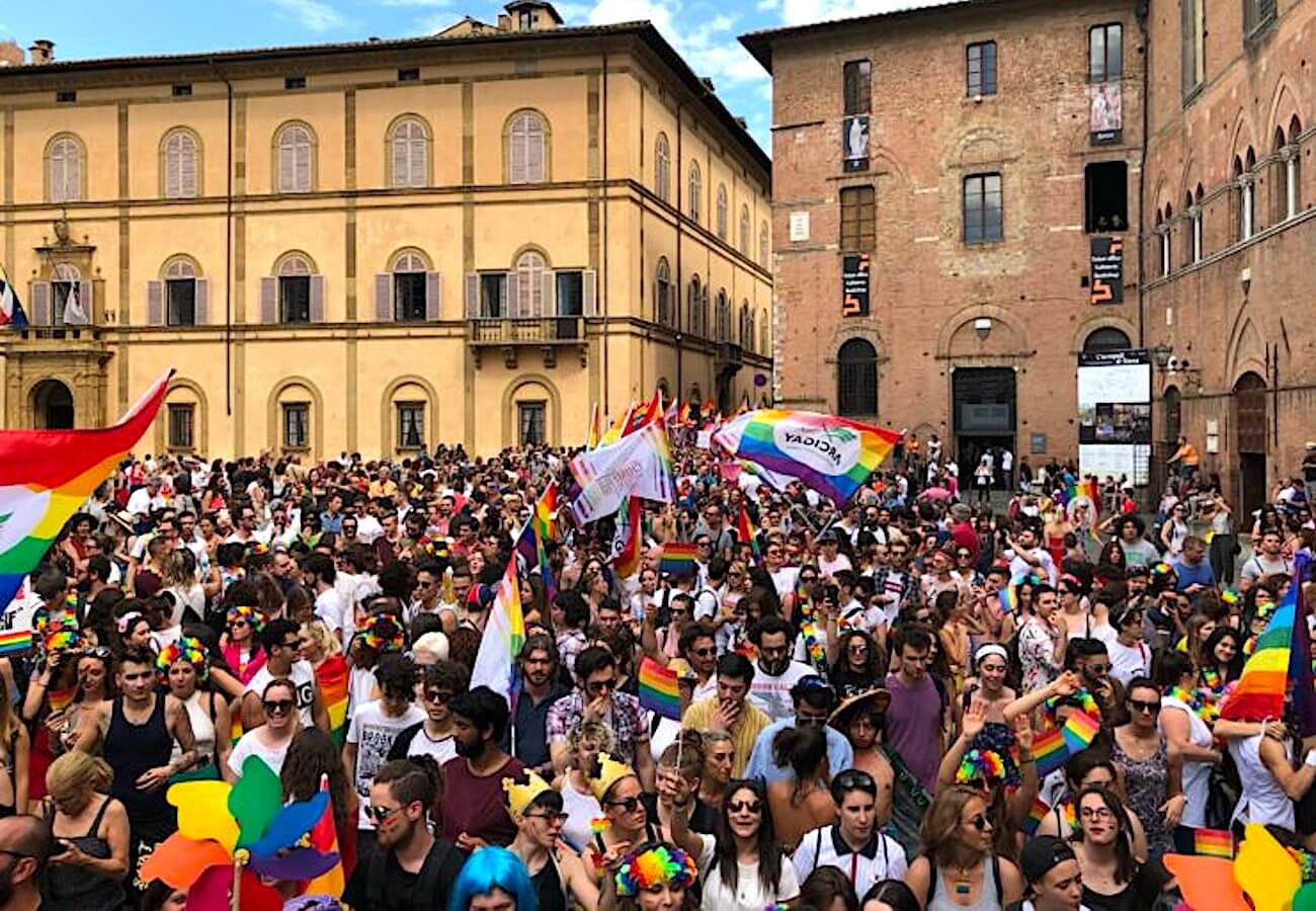 Sentenza storica a Siena: L’omofobia non è un’opinione, è violenza