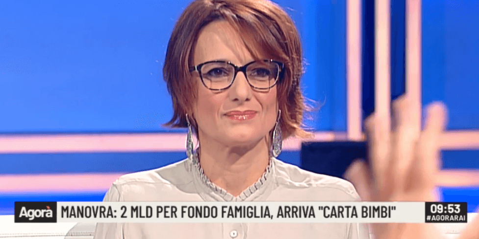 Elena Bonetti, il ministro apre alle adozioni per i single e i gay – VIDEO