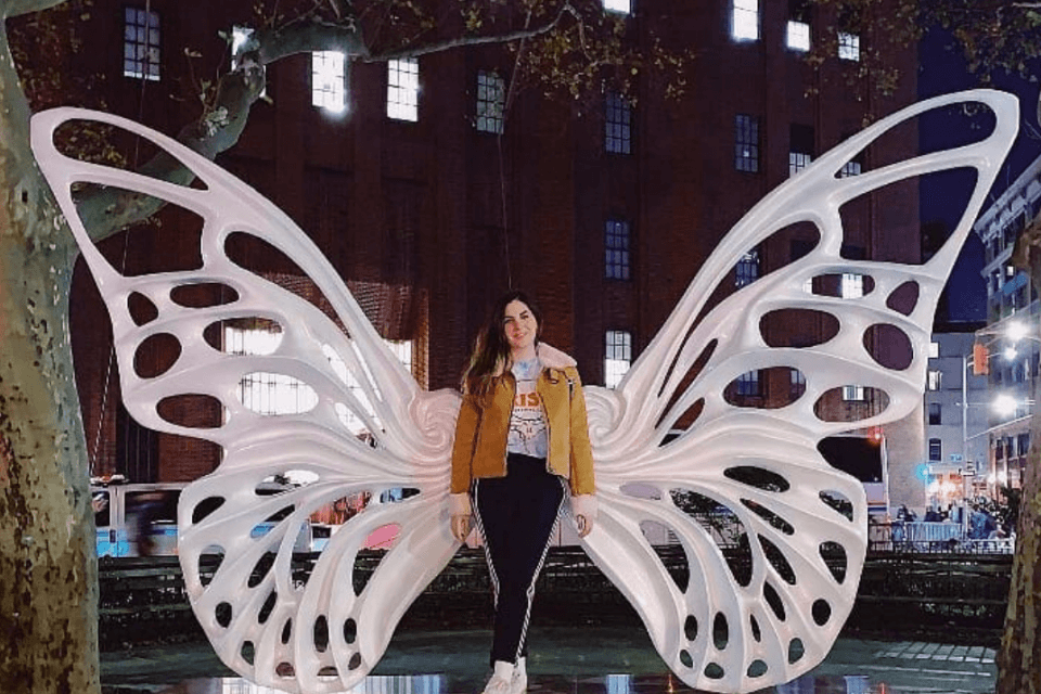 New York, ecco la scultura che onora la “forza e il coraggio” della comunità transgender