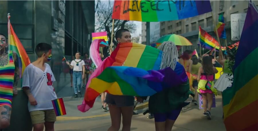 ‘Non siete Soli’, il bellissimo spot Sprite che celebra il Pride – video