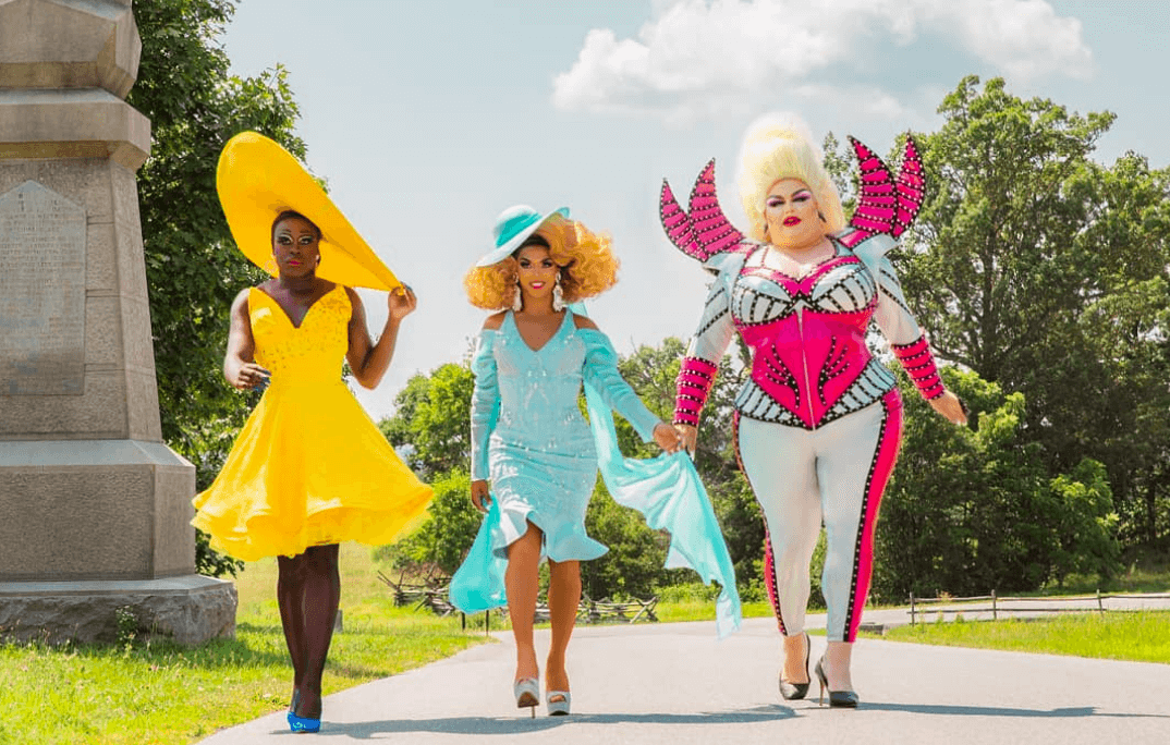 We’re Here, arriva la serie drag della HBO