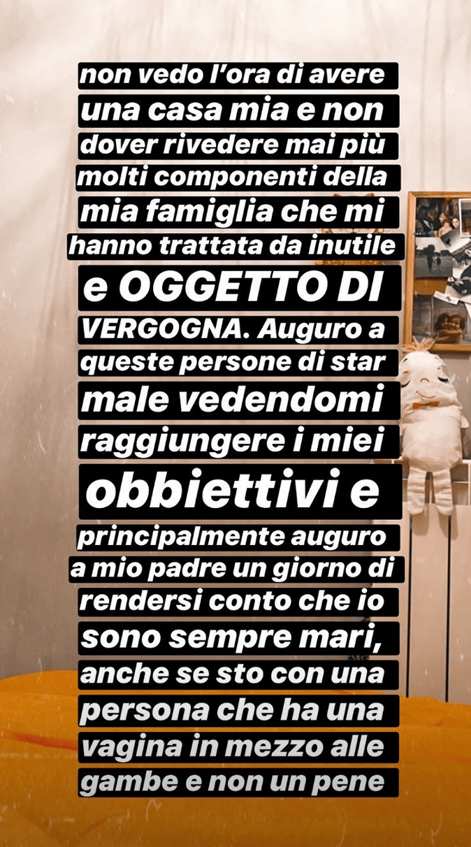 Mariana Aresta de Il Collegio denuncia: "Mi hanno cacciata di casa perché lesbica, perchè non sono normale" - Mariana Aresta de Il Collegio 33 - Gay.it