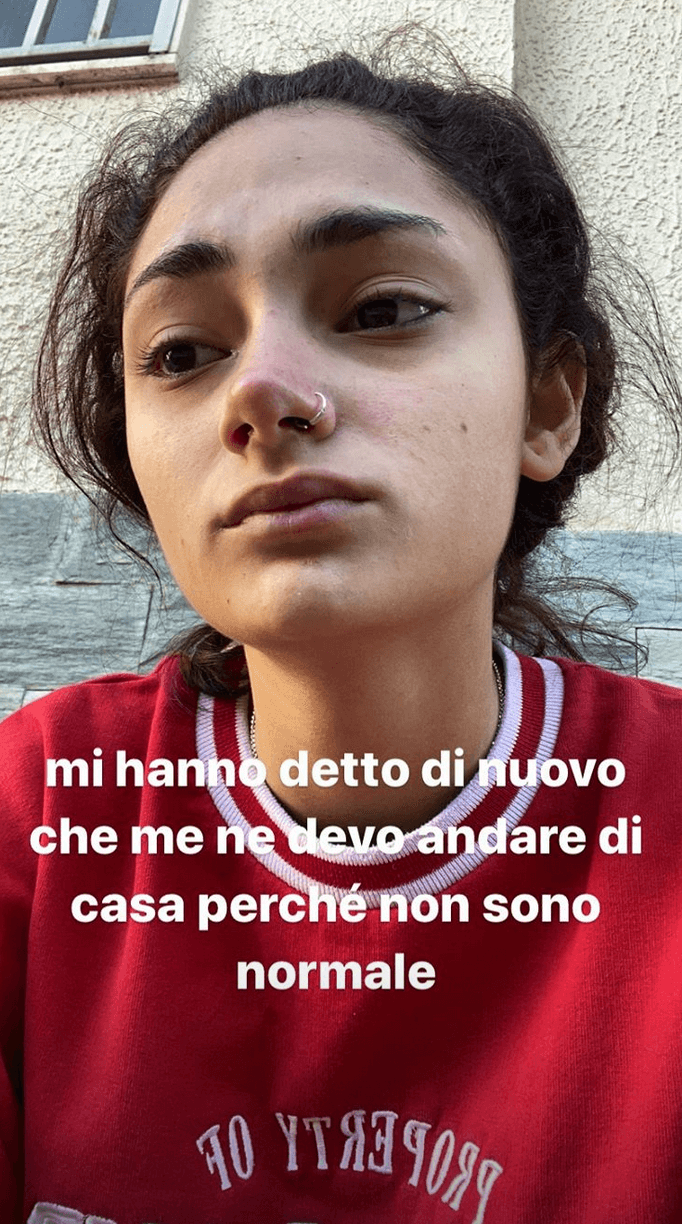 Mariana Aresta de Il Collegio denuncia: "Mi hanno cacciata di casa perché lesbica, perchè non sono normale" - Mariana Aresta de Il Collegio 4 - Gay.it