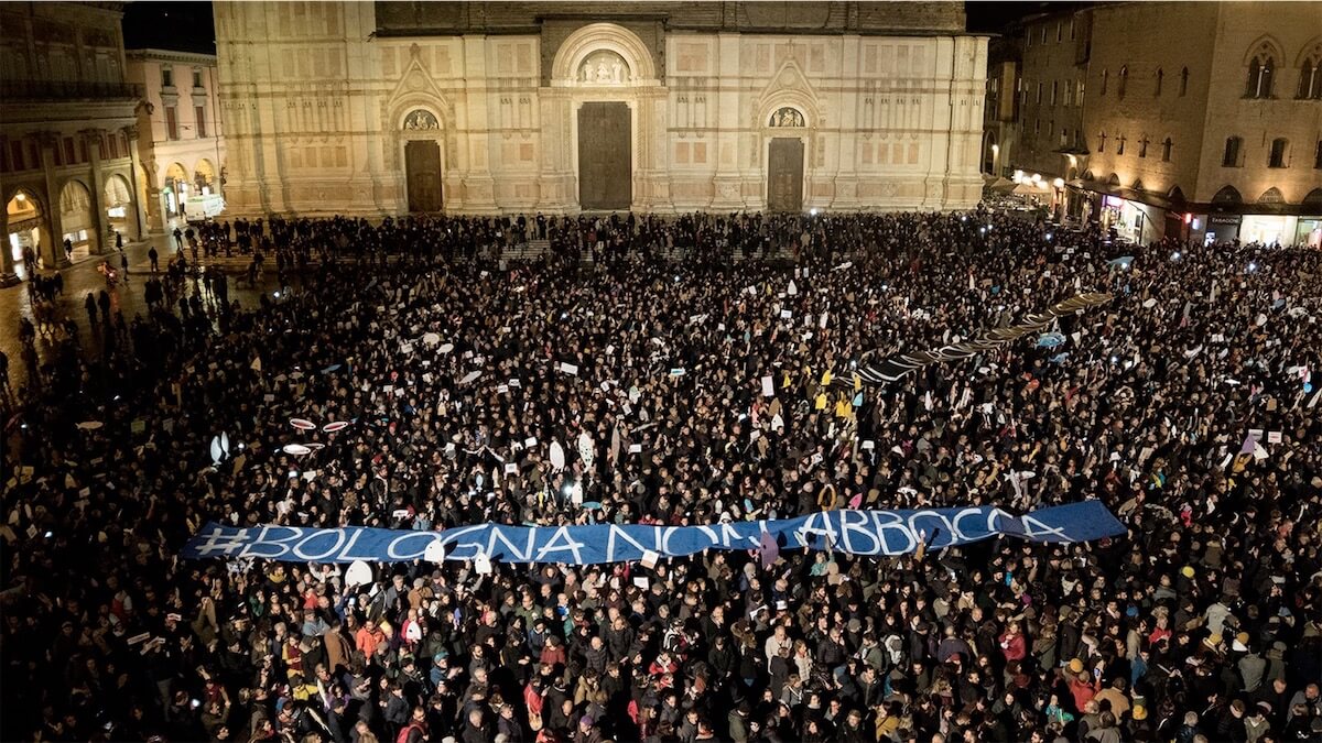 “Dietro le sardine la lobby gay”, l’attacco di Don Alfredo Maria Morselli