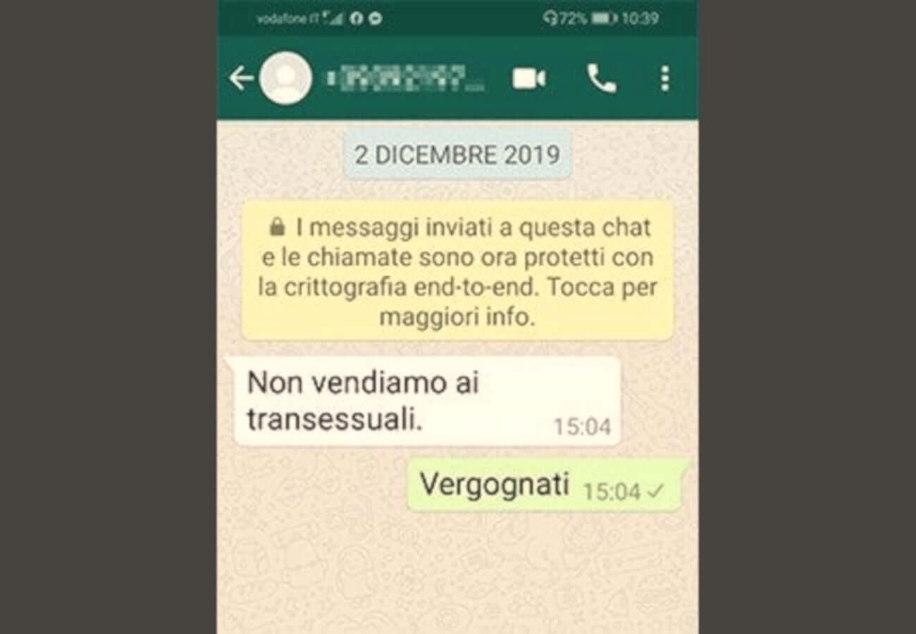 ‘Non vendiamo ai transessuali’: l’orribile esperienza di Tiziano con un messaggio Whatsapp