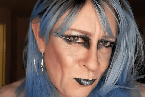 Andi Halliley, modella transgender dopo 30 anni da sergente nell'esercito - Andi Halliley - Gay.it