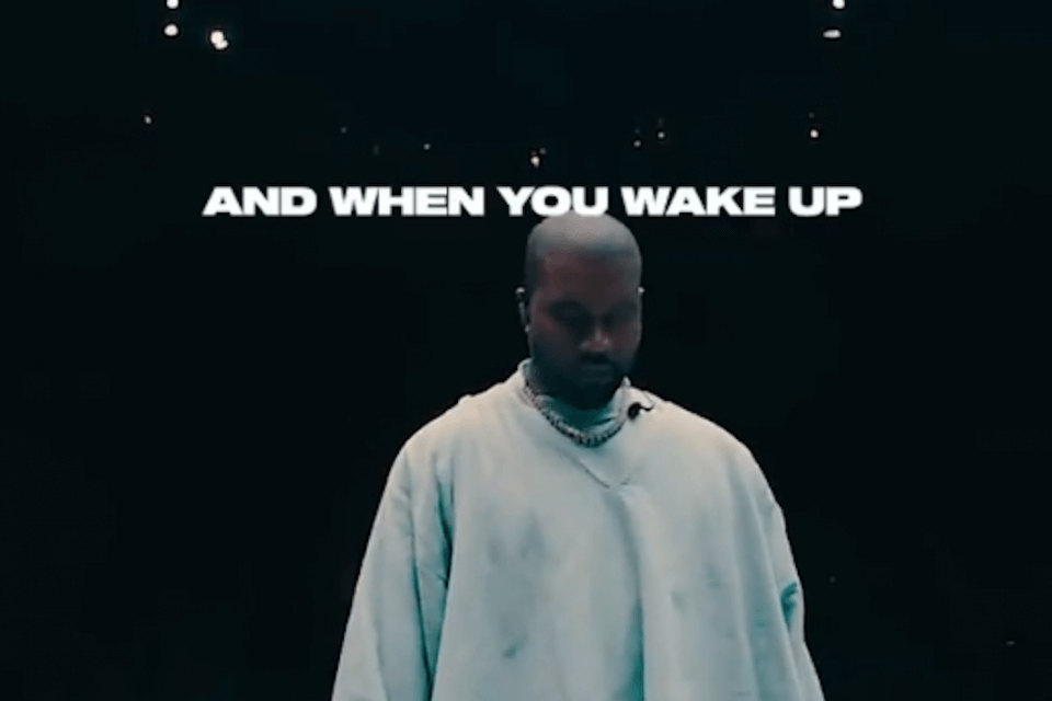 Kanye West protagonista di un raduno di preghiera tra omofobi