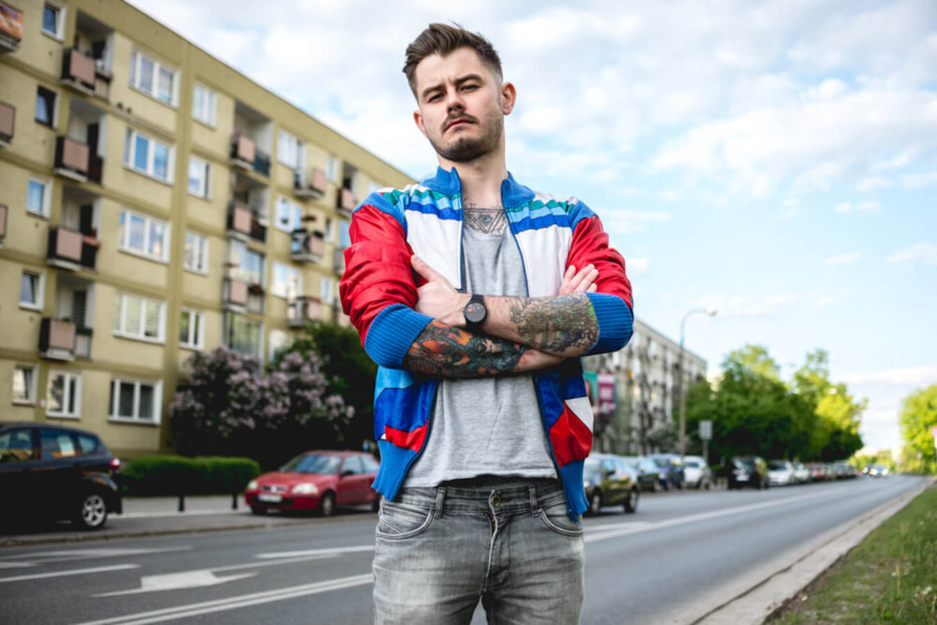 La risposta all’omofobia in Polonia: il coraggio nelle foto di 14 ragazzi di Varsavia
