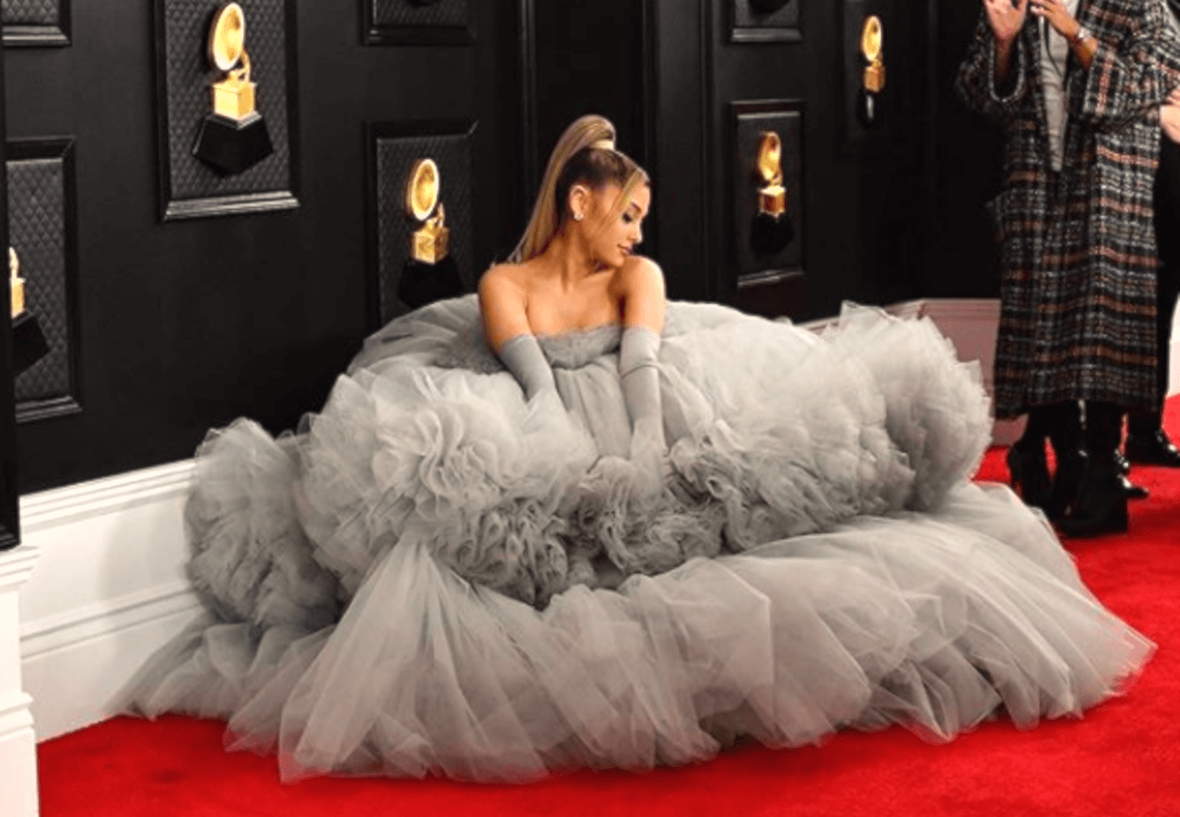 Il red carpet del Grammy 2020: gli outfit più stravaganti delle star