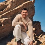 Un look casual per Keegan Hirst - Thumbnail