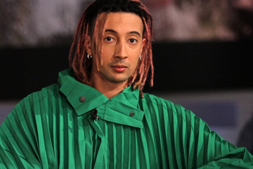 ‘Un disco che fa ballare e che fa pensare’: Ghali è ospite a ‘L’Assedio’