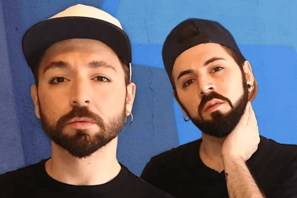 The Bravo cantano contro il bullismo e l’omofobia, ecco il video di “Che me ne Fotte”