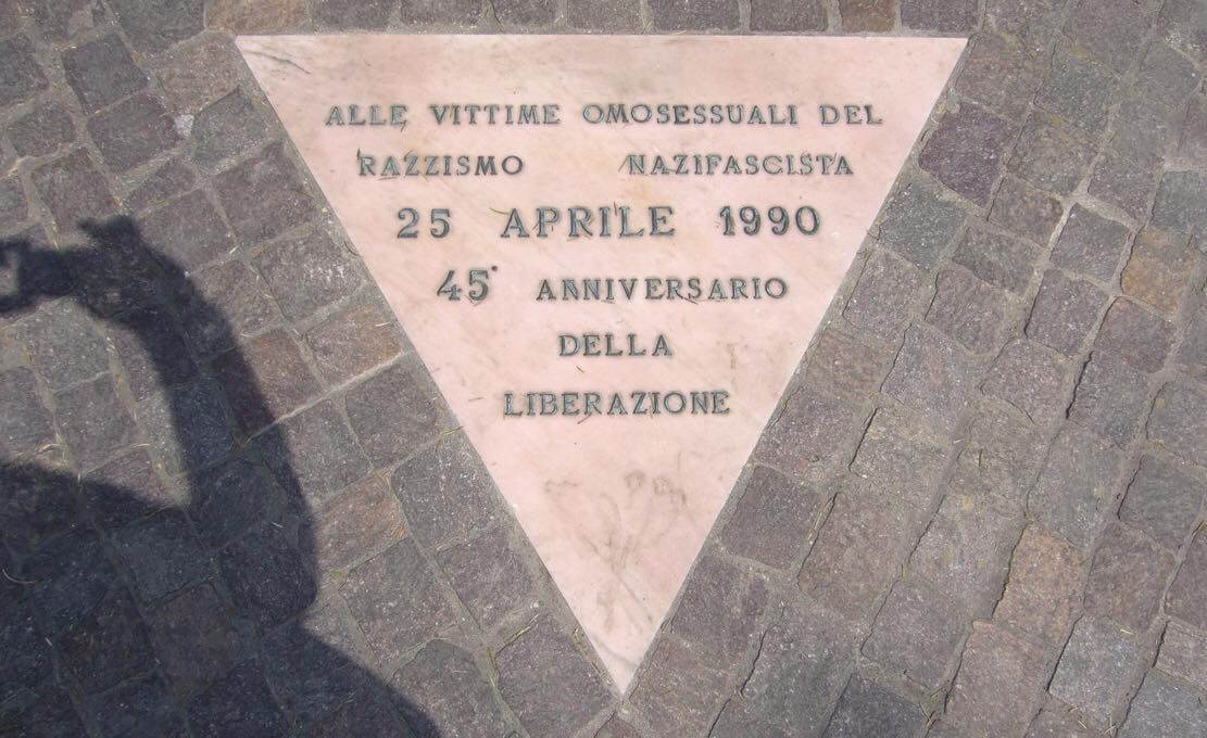 25 aprile, 31 anni fa a Bologna il primo monumento in ricordo delle vittime LGBT del nazifascismo