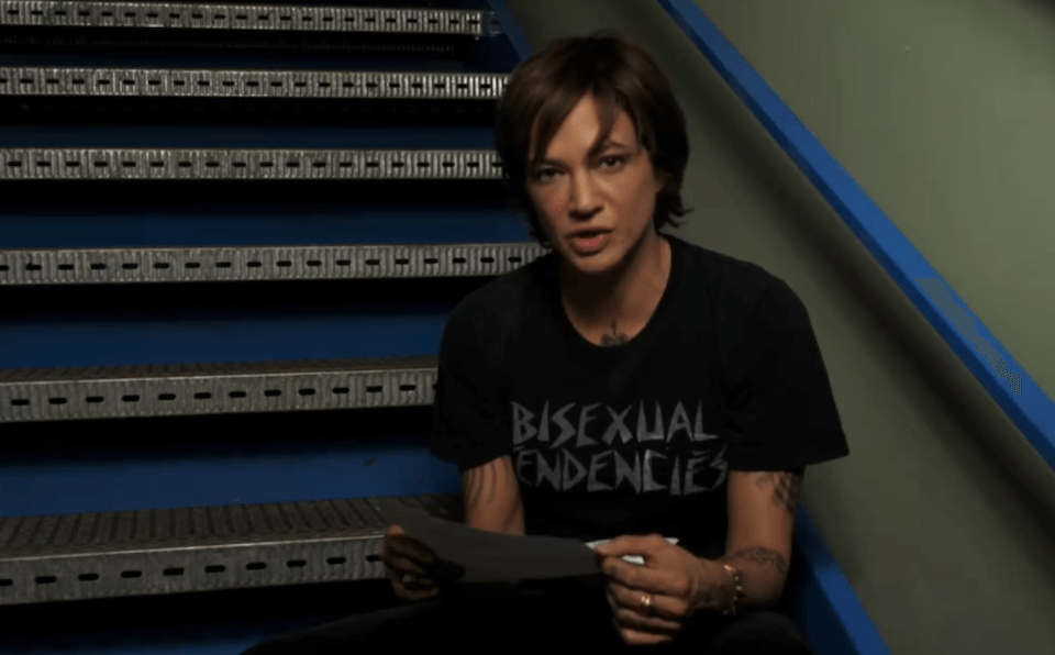 Asia Argento legge una dichiarazione d’amore nei confronti delle diversità – video